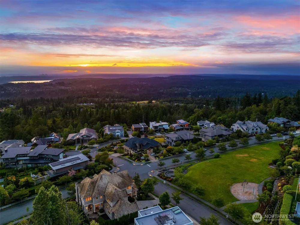3489 NE Harrison Street Issaquah, WA 98029