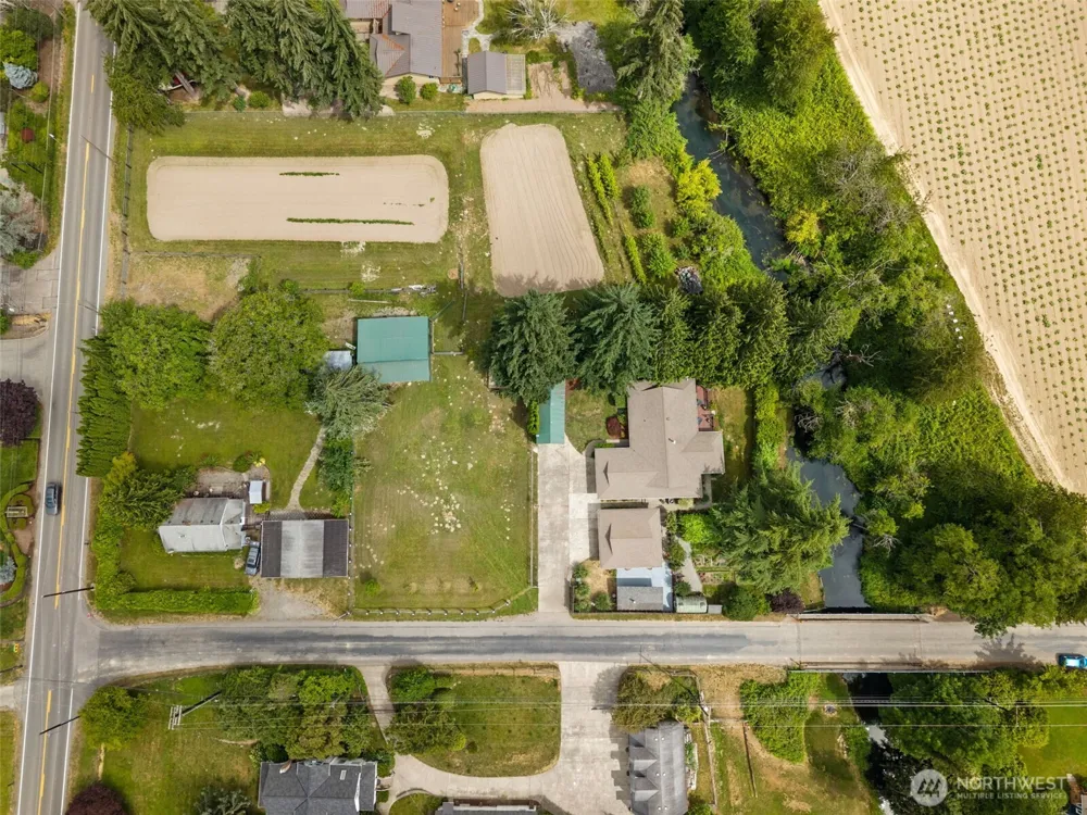 6717 56th Street E Puyallup, WA 98371