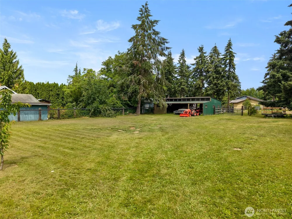 6717 56th Street E Puyallup, WA 98371