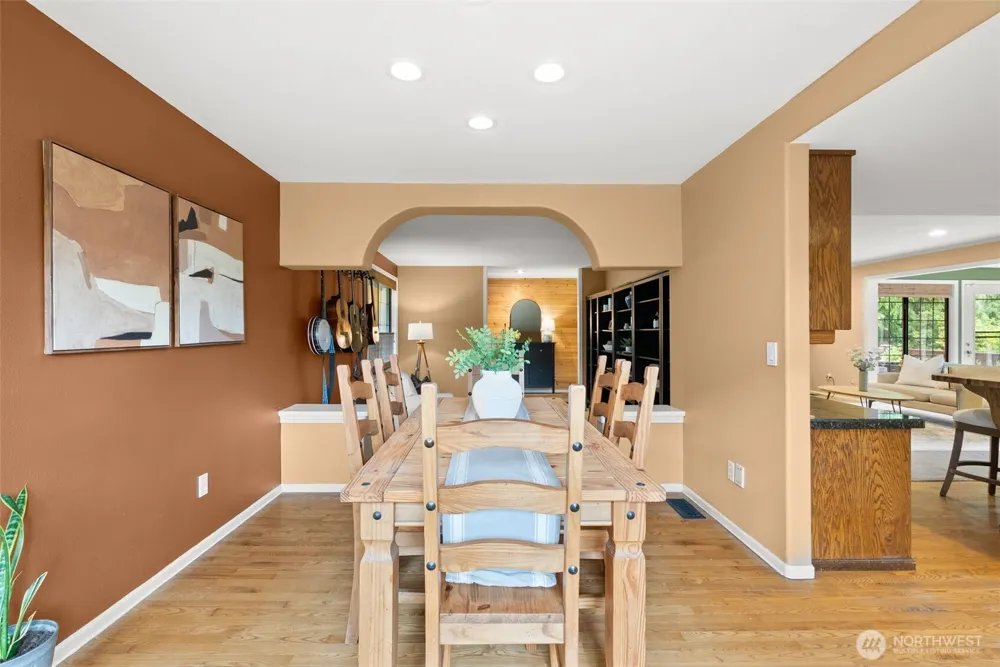 6717 56th Street E Puyallup, WA 98371