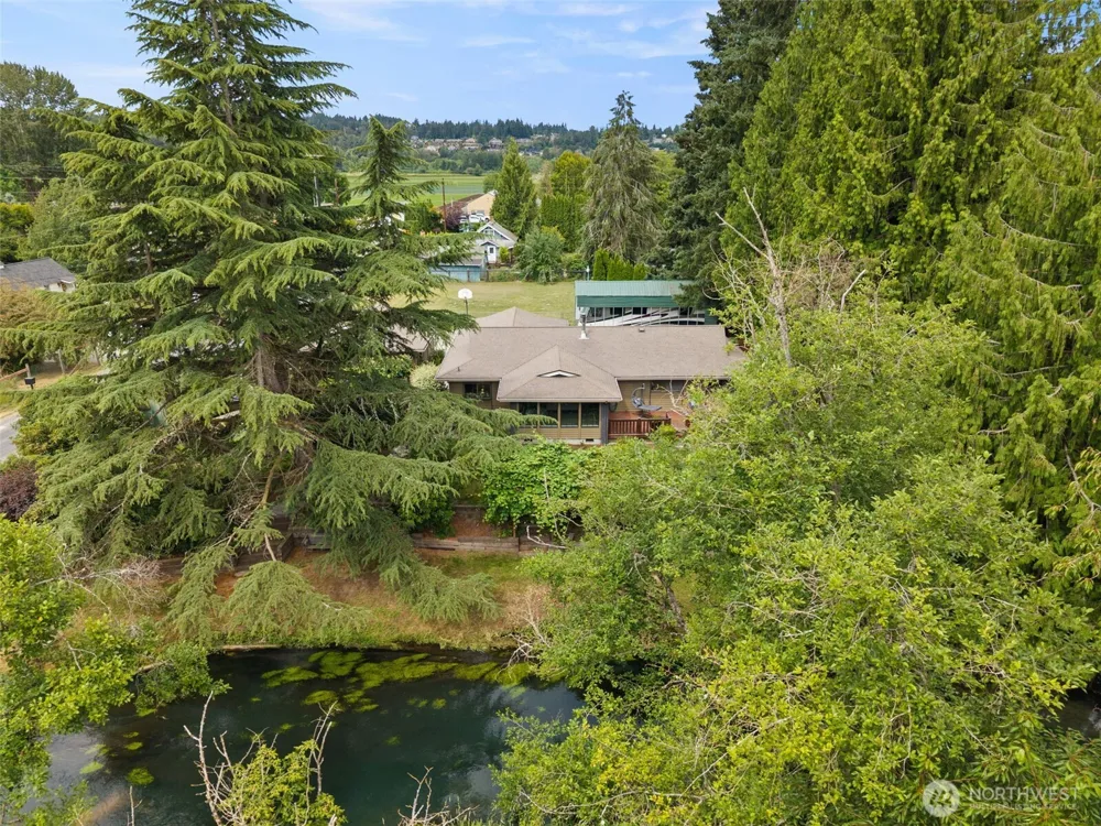 6717 56th Street E Puyallup, WA 98371