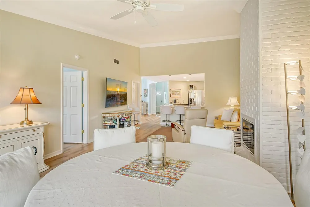 5644 ASHTON LAKE DRIVE #5644 Sarasota, FL 34231