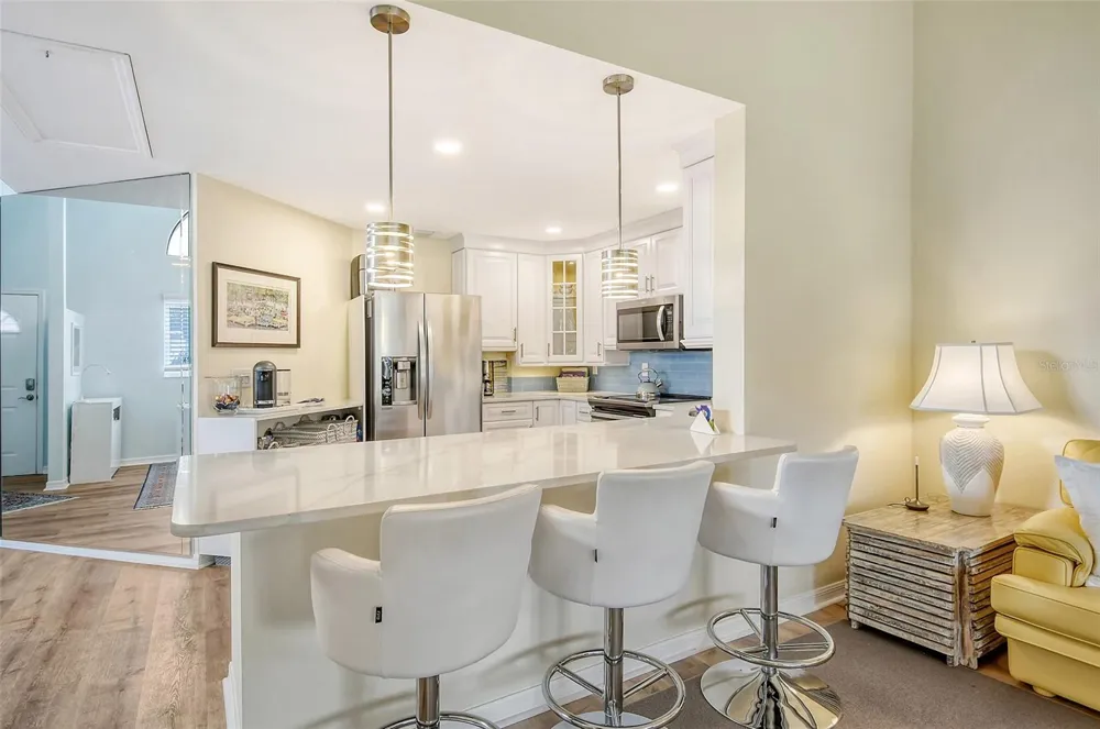 5644 ASHTON LAKE DRIVE #5644 Sarasota, FL 34231