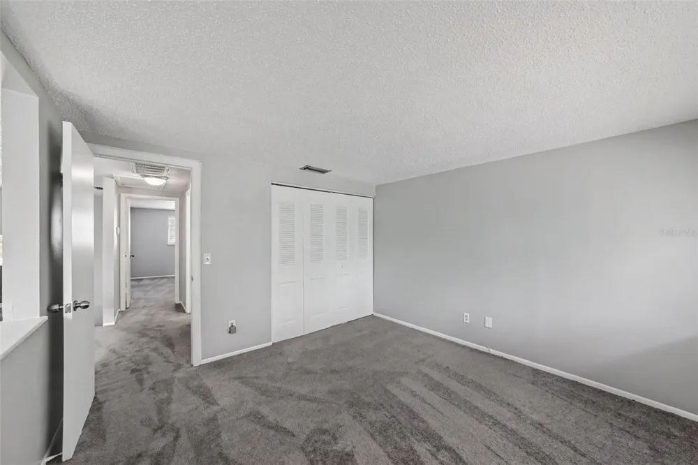 12409 TITUS CT Tampa, FL 33612