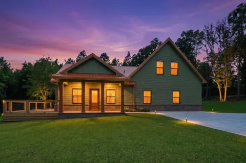 108 Creek Drive