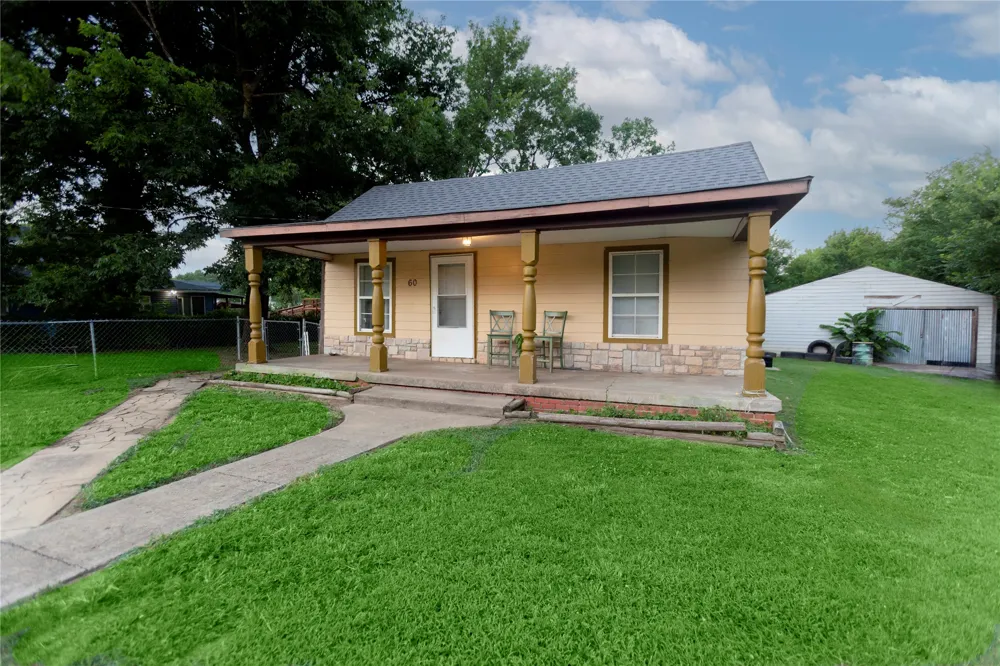60 SW 2nd Street Krebs, OK 74554
