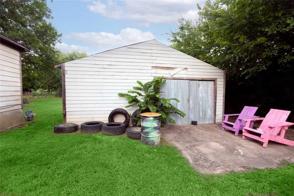 60 SW 2nd Street Krebs, OK 74554