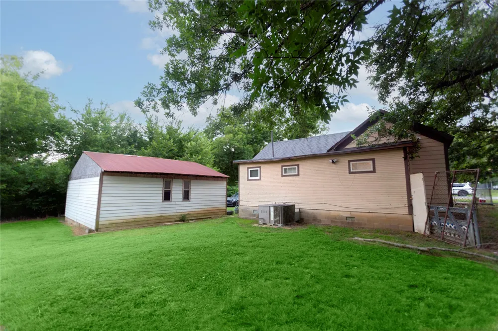 60 SW 2nd Street Krebs, OK 74554
