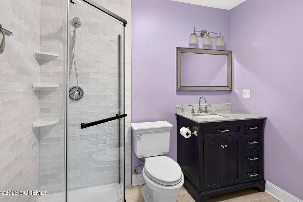 93 Lamb Lane Manalapan, NJ 07726