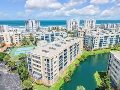 5300 S ATLANTIC AVENUE #8-206