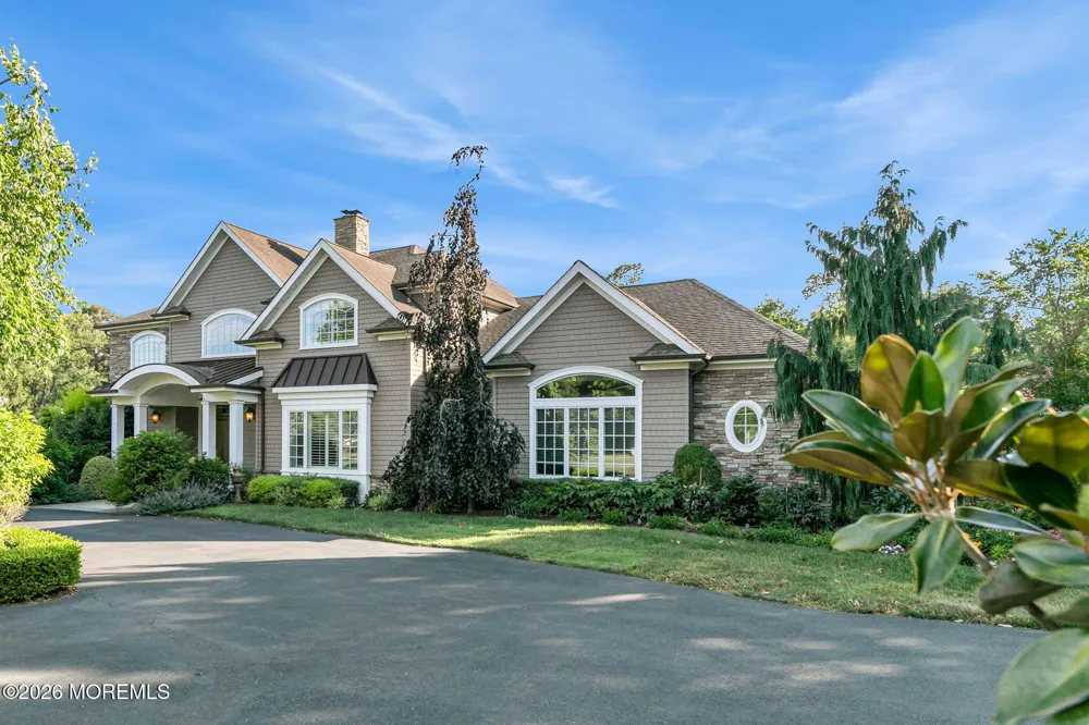 22 Oakes Road Little Silver, NJ 07739