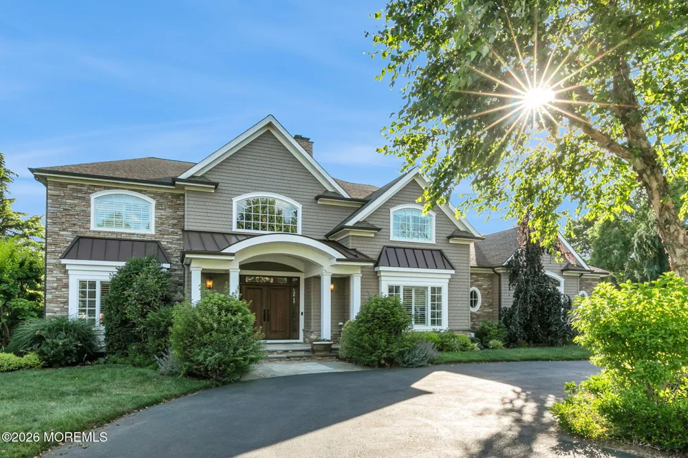 22 Oakes Road Little Silver, NJ 07739