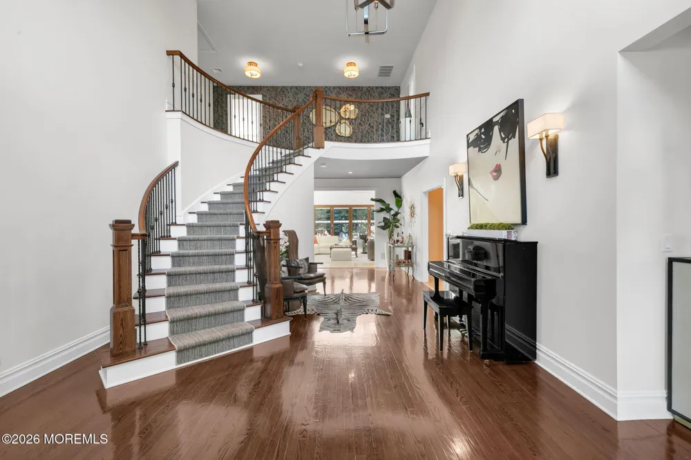 22 Oakes Road Little Silver, NJ 07739
