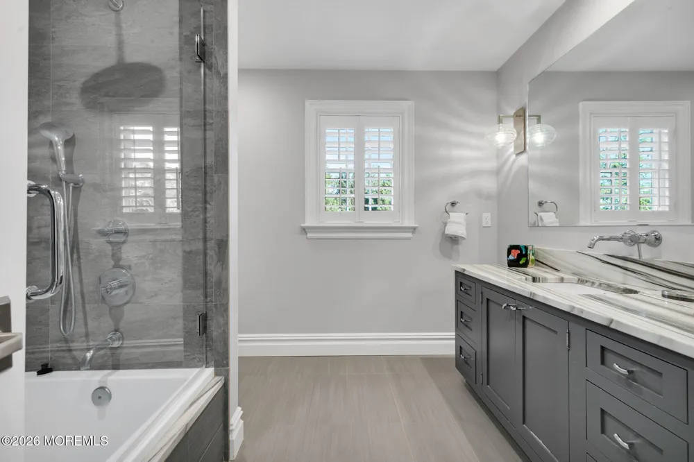 22 Oakes Road Little Silver, NJ 07739