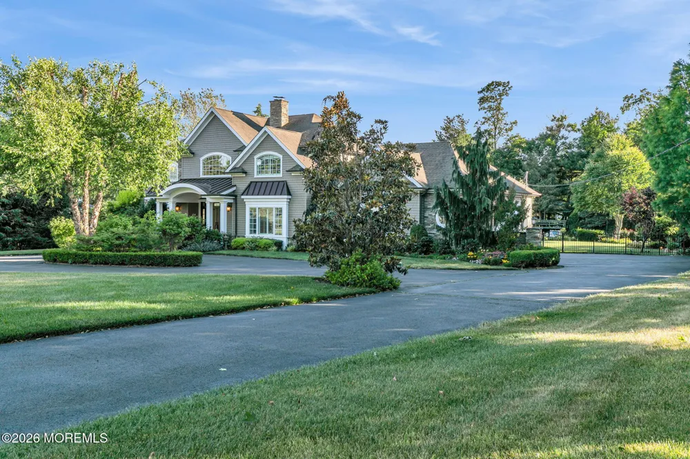 22 Oakes Road Little Silver, NJ 07739