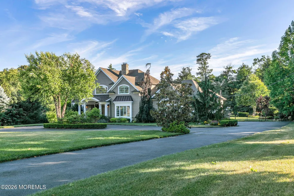 22 Oakes Road Little Silver, NJ 07739