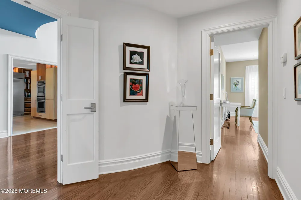 22 Oakes Road Little Silver, NJ 07739