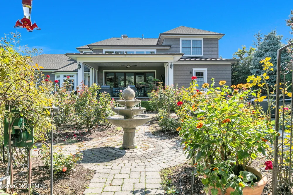 22 Oakes Road Little Silver, NJ 07739