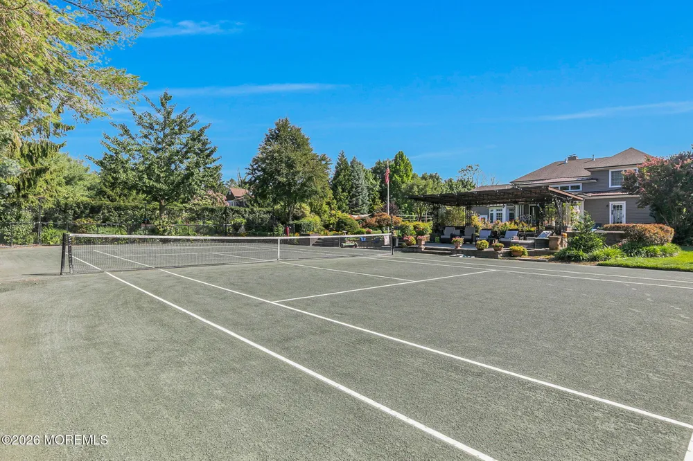 22 Oakes Road Little Silver, NJ 07739