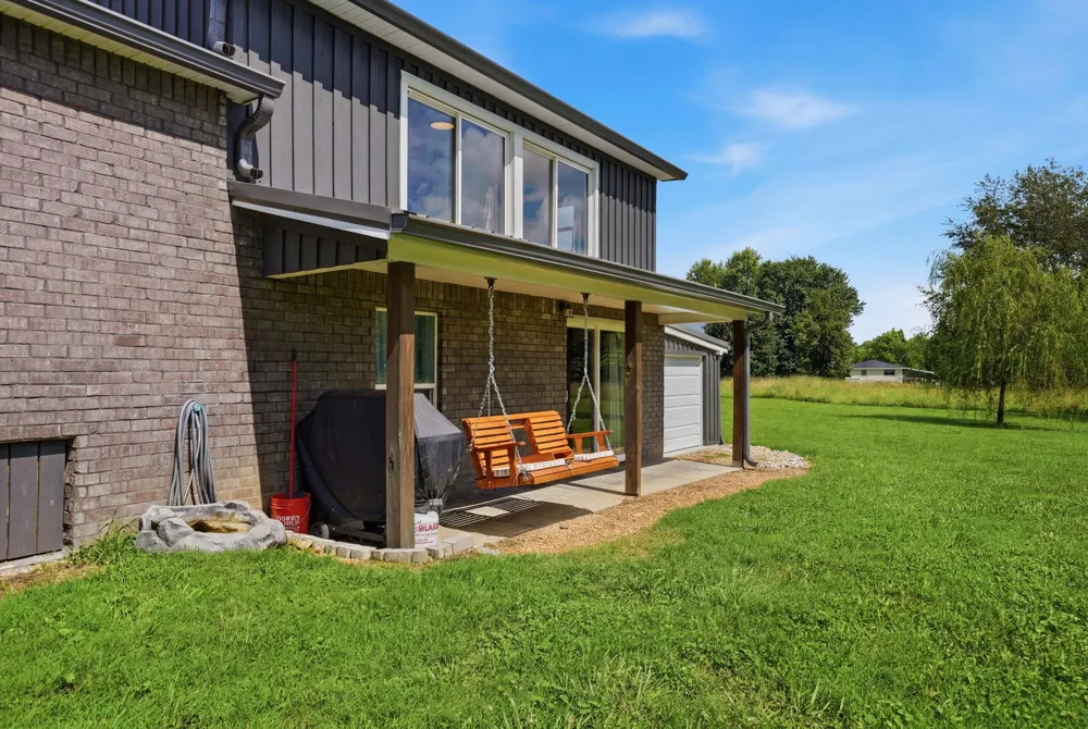 745 Lois Ridge Rd Lynchburg, TN 37352