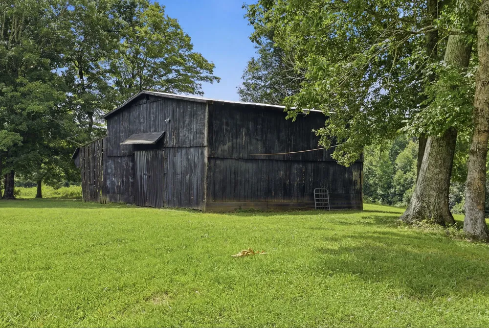 745 Lois Ridge Rd Lynchburg, TN 37352