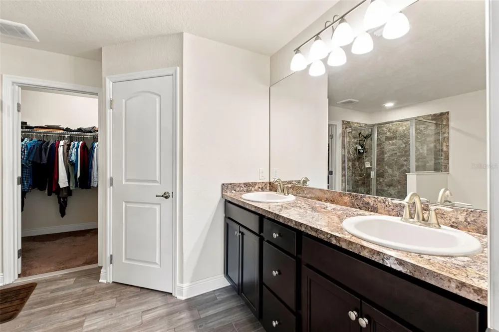 3777 FANTASY WAY Brooksville, FL 34604