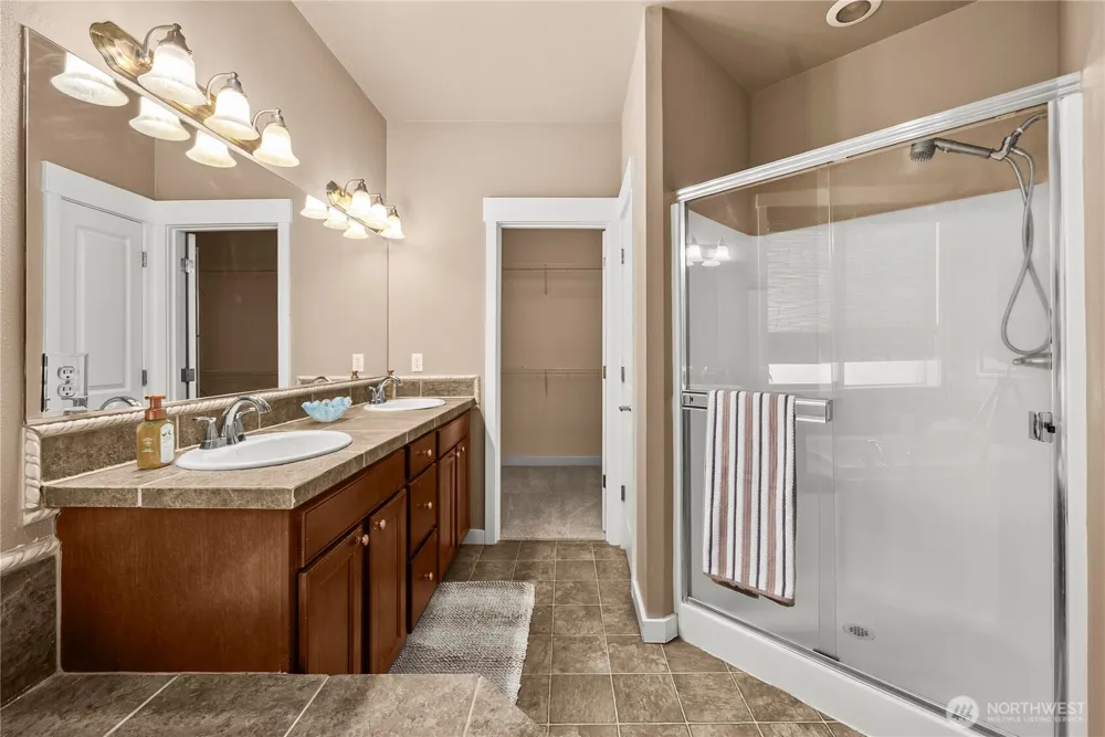 9306 E 228th Street E Buckley, WA 98321