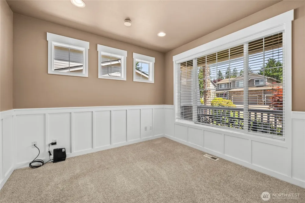 9306 E 228th Street E Buckley, WA 98321