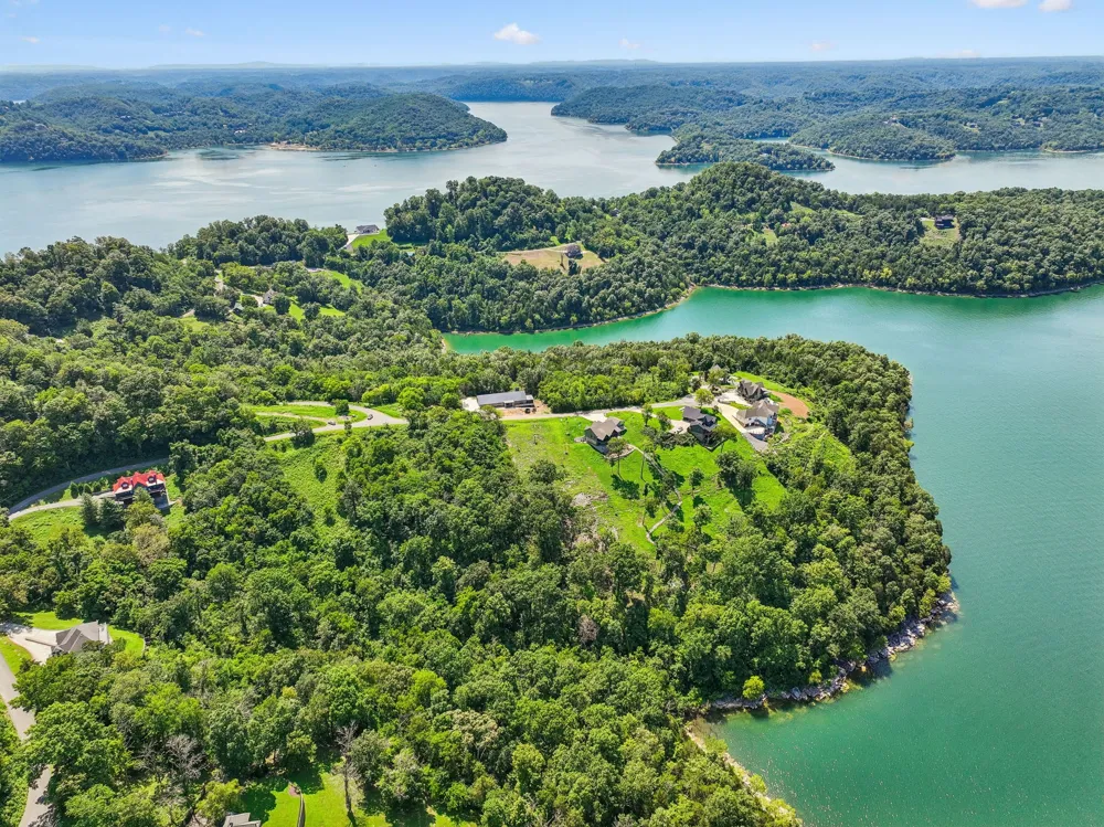 47 Harbor Court Silver Point, TN 38582