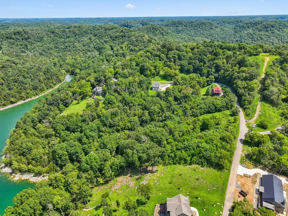 47 Harbor Court Silver Point, TN 38582