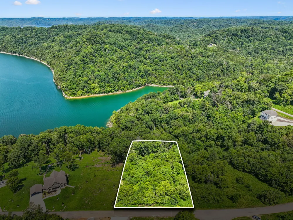 47 Harbor Court Silver Point, TN 38582