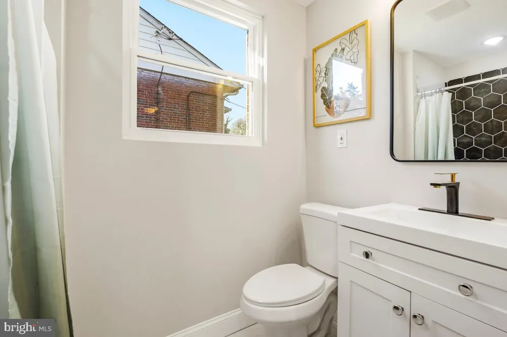 1202 BURTON STREET Silver Spring, MD 20910