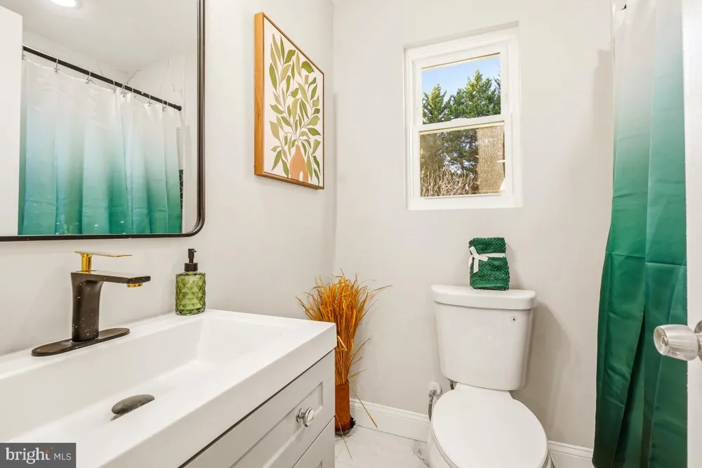 1202 BURTON STREET Silver Spring, MD 20910
