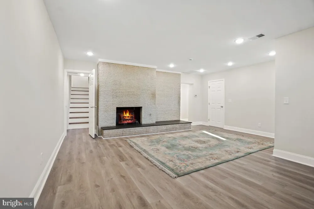 1202 BURTON STREET Silver Spring, MD 20910