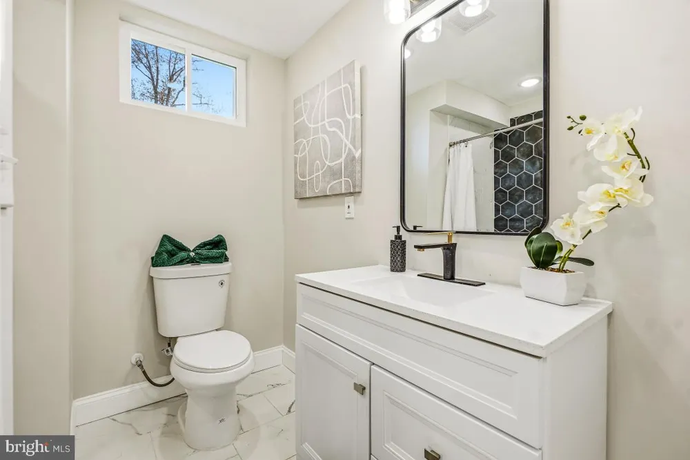 1202 BURTON STREET Silver Spring, MD 20910