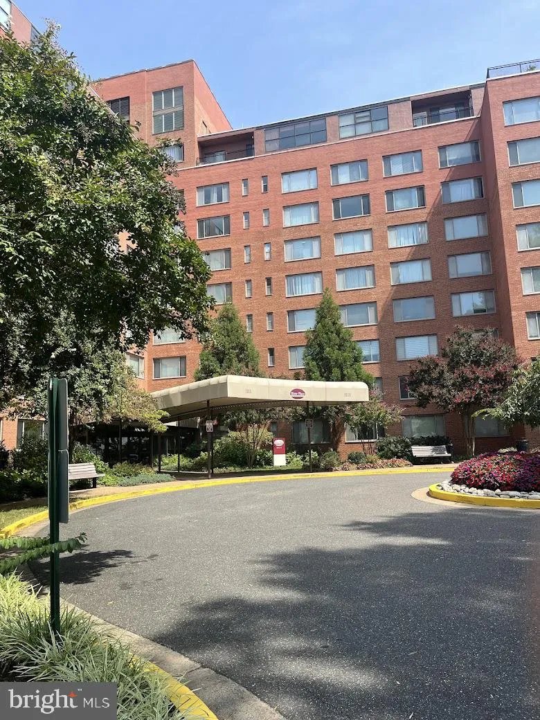 1111 ARLINGTON BOULEVARD #602 Arlington, VA 22209
