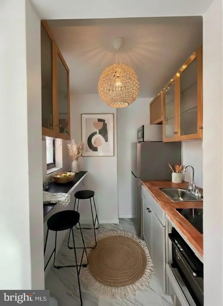 1111 ARLINGTON BOULEVARD #602 Arlington, VA 22209
