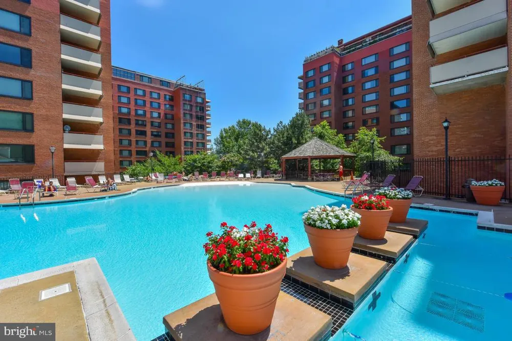 1111 ARLINGTON BOULEVARD #602 Arlington, VA 22209