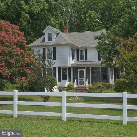 489 FAIRPORT ROAD