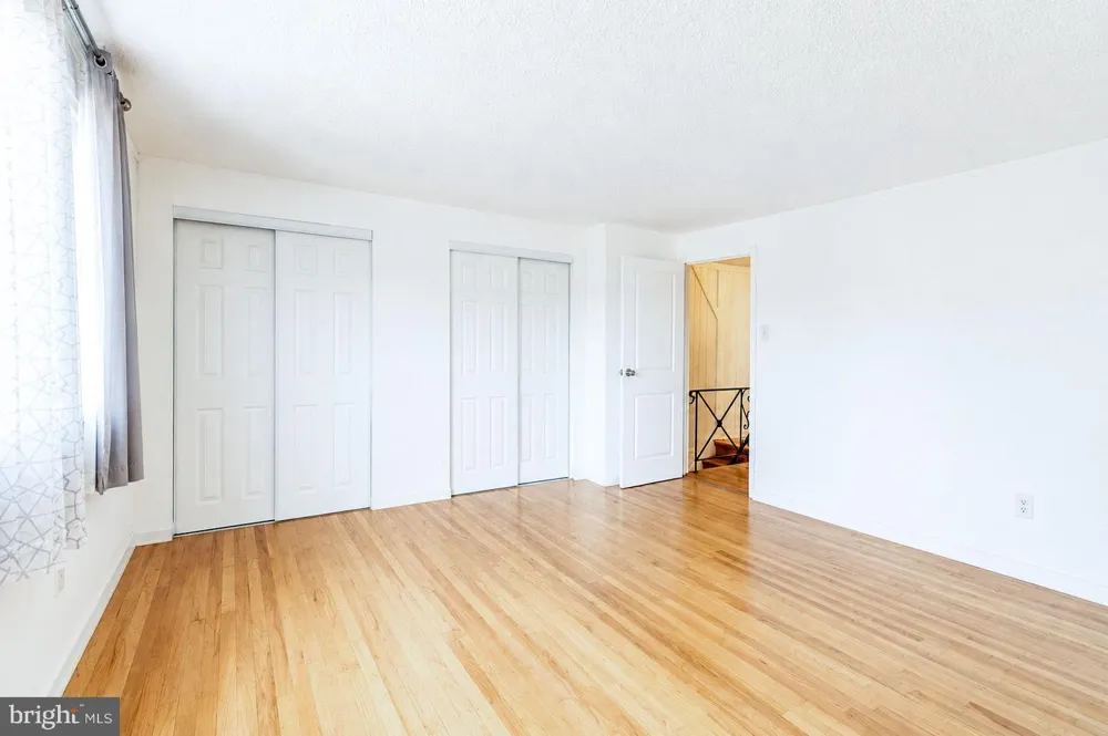 10916 MODENA PLACE Philadelphia, PA 19154