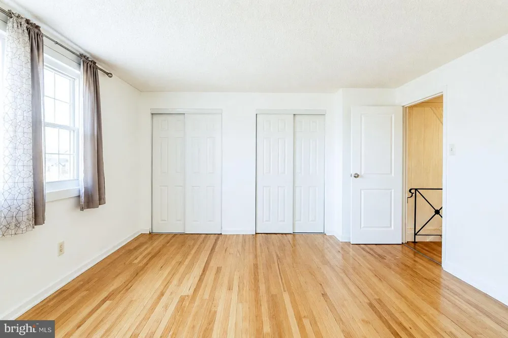 10916 MODENA PLACE Philadelphia, PA 19154