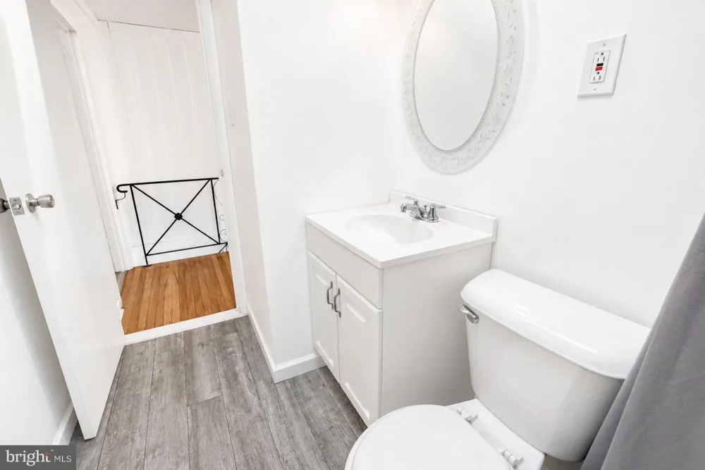10916 MODENA PLACE Philadelphia, PA 19154
