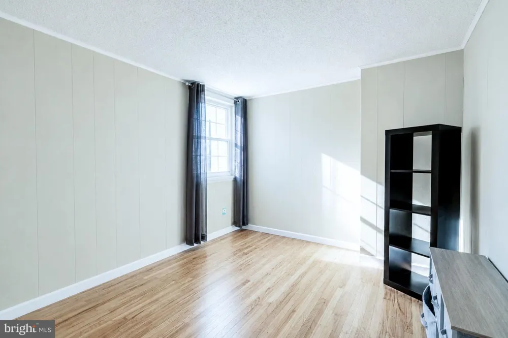10916 MODENA PLACE Philadelphia, PA 19154