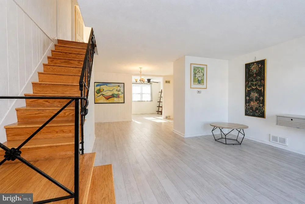 10916 MODENA PLACE Philadelphia, PA 19154