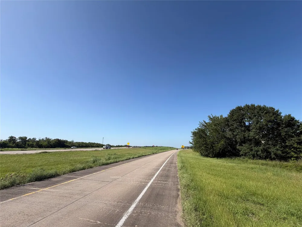 State Highway 288 Angleton, TX 77515