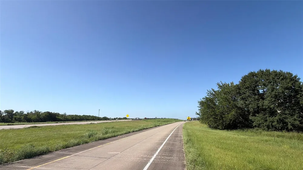 State Highway 288 Angleton, TX 77515