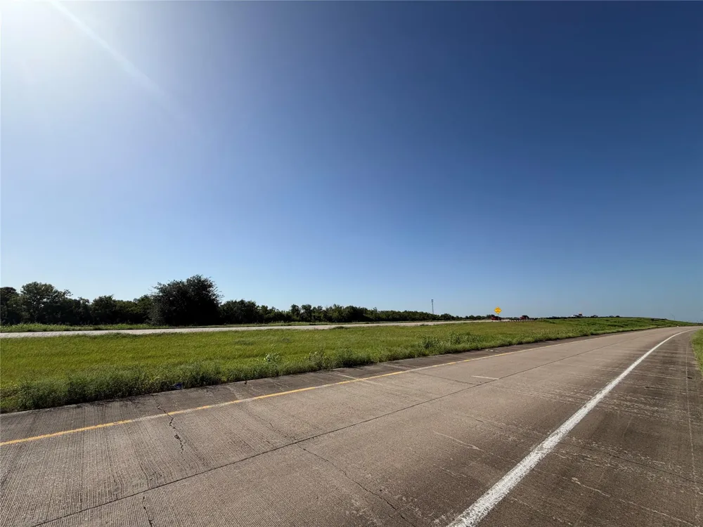 State Highway 288 Angleton, TX 77515