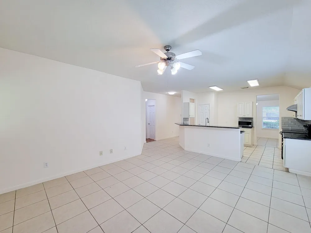 3010 Stonecross Lane Dickinson, TX 77539