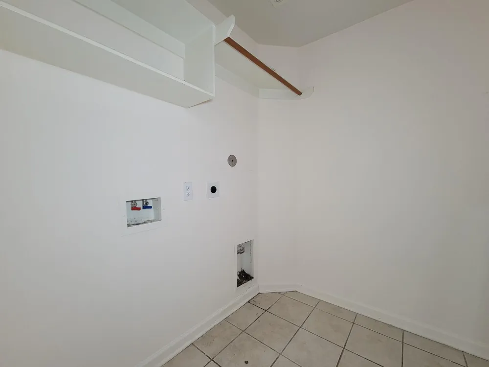 3010 Stonecross Lane Dickinson, TX 77539