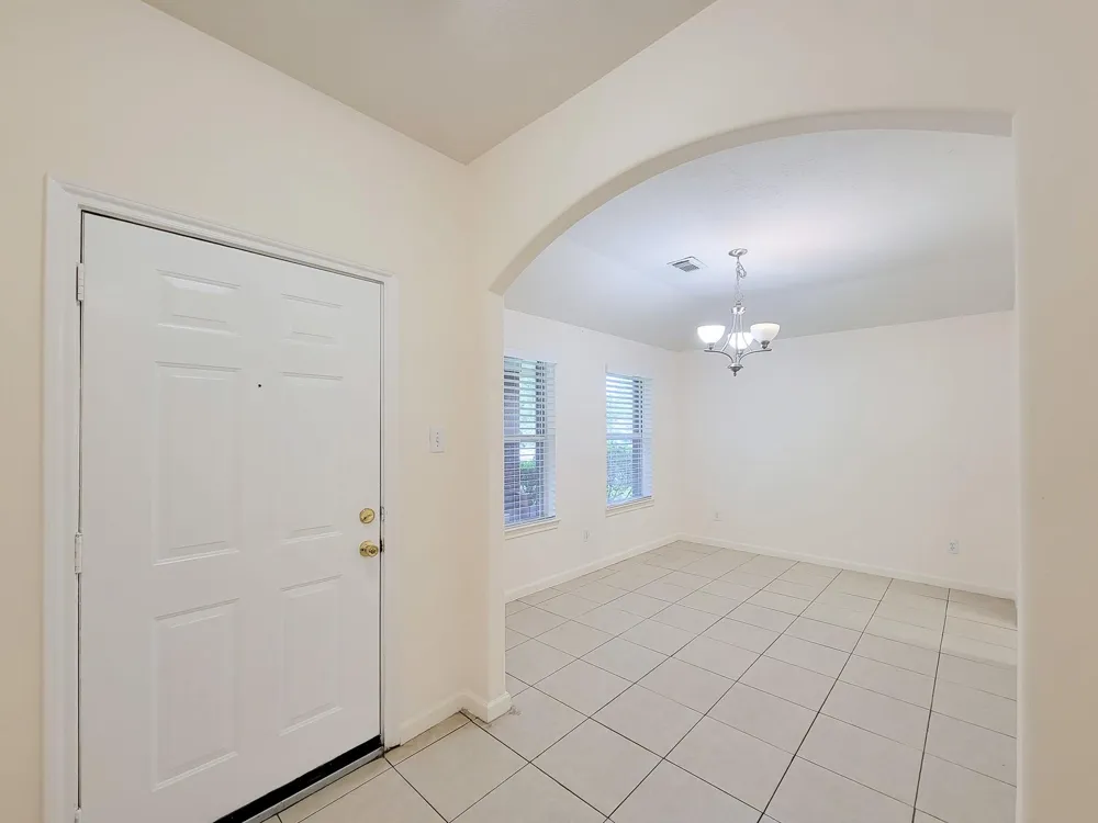 3010 Stonecross Lane Dickinson, TX 77539